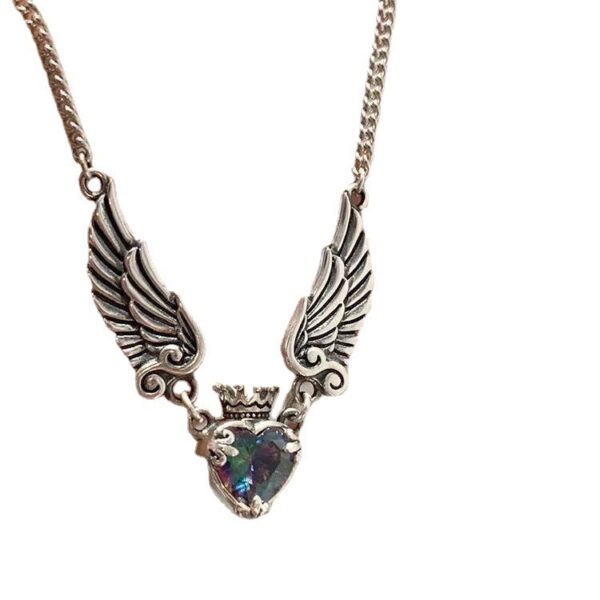 Vintage Gothic Heart Crown Angel Wings Pendant Necklaces For Women Fashion Exquisite Love Shape Clavicle Chain Choker Jewelry Fashion Jewelry - Imagen 5